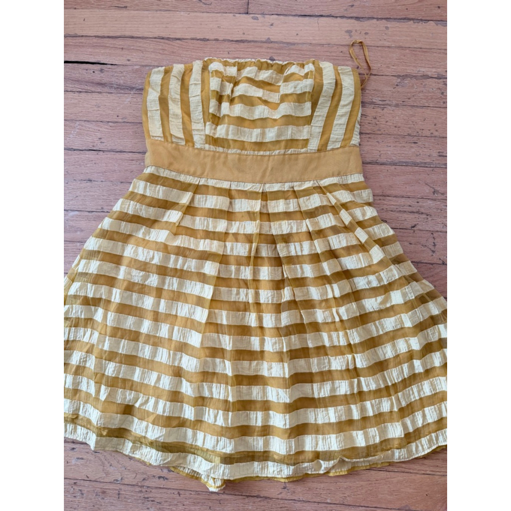 Y2K LIMITED Gold & White Striped Strapless Dress Size 10